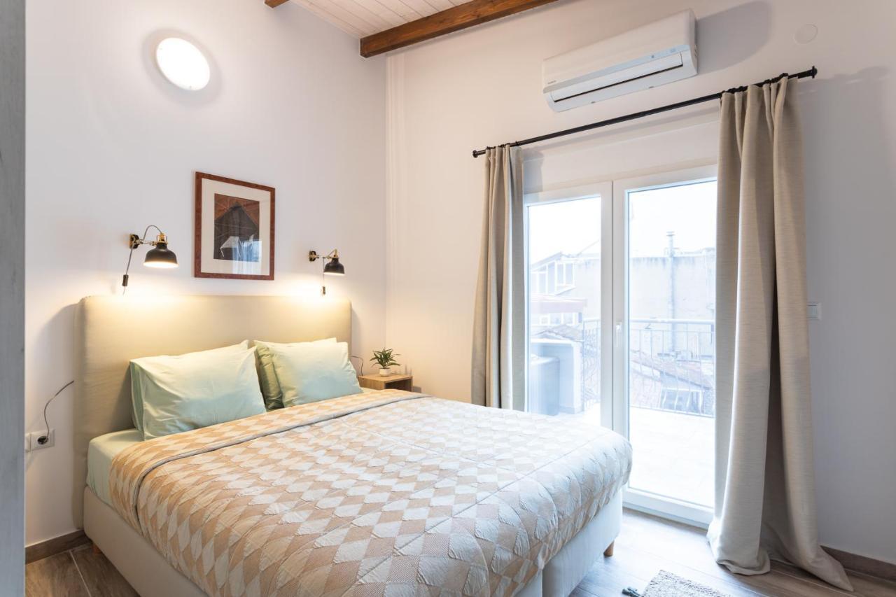 Modern City Center Loft Ioannina Buitenkant foto
